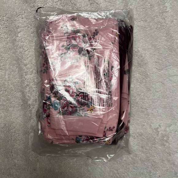 Garanimals Baby Girls' Fleece Top and Pants
Set 4-Piece, Size: 24 Months - Picture 6 of 6